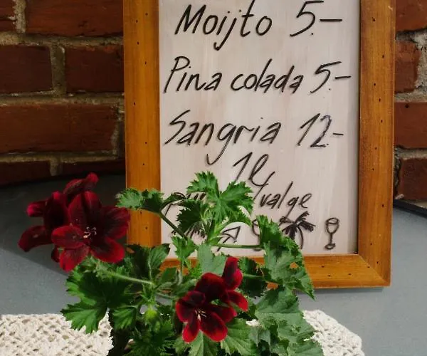 Moisa Ait Katusekorter شقة