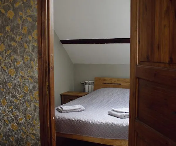 Moisa Ait Katusekorter * Võru